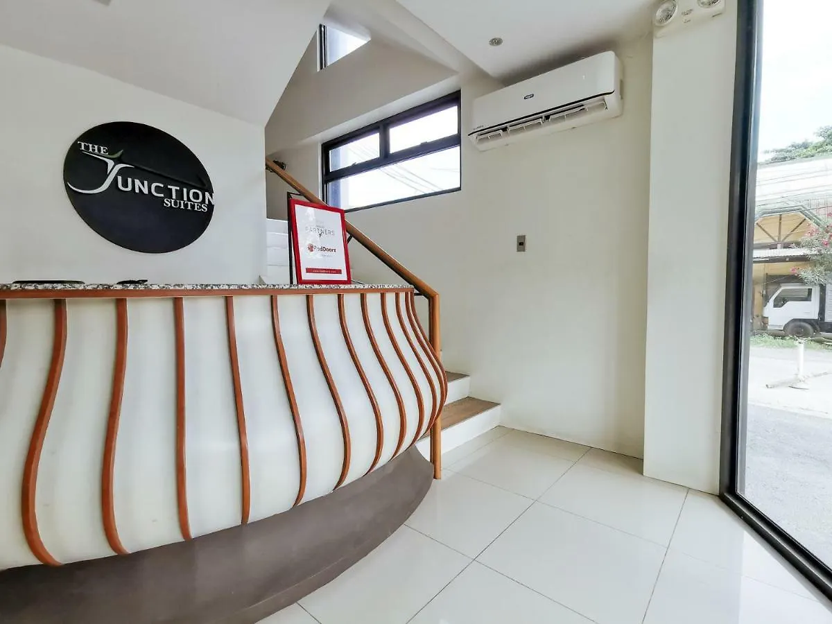 Reddoorz Plus Near Bangko Sentral Ng Pilipinas Davao 2*,  Philippines