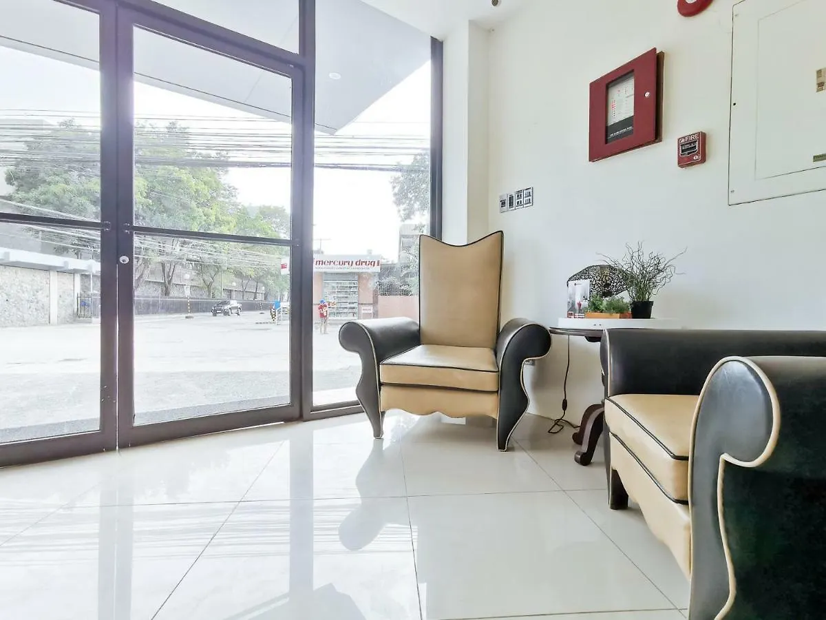 Reddoorz Plus Near Bangko Sentral Ng Pilipinas Davao Hotel