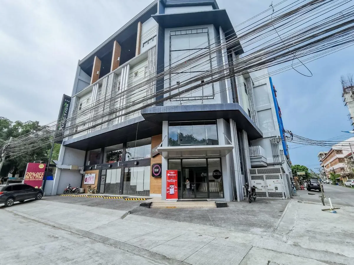 Reddoorz Plus Near Bangko Sentral Ng Pilipinas Davao