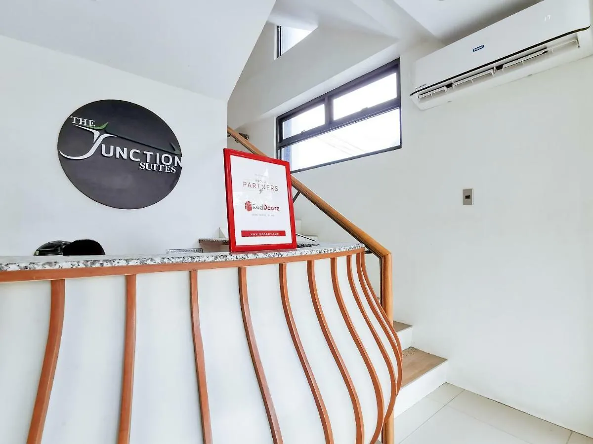Reddoorz Plus Near Bangko Sentral Ng Pilipinas Davao Philippines