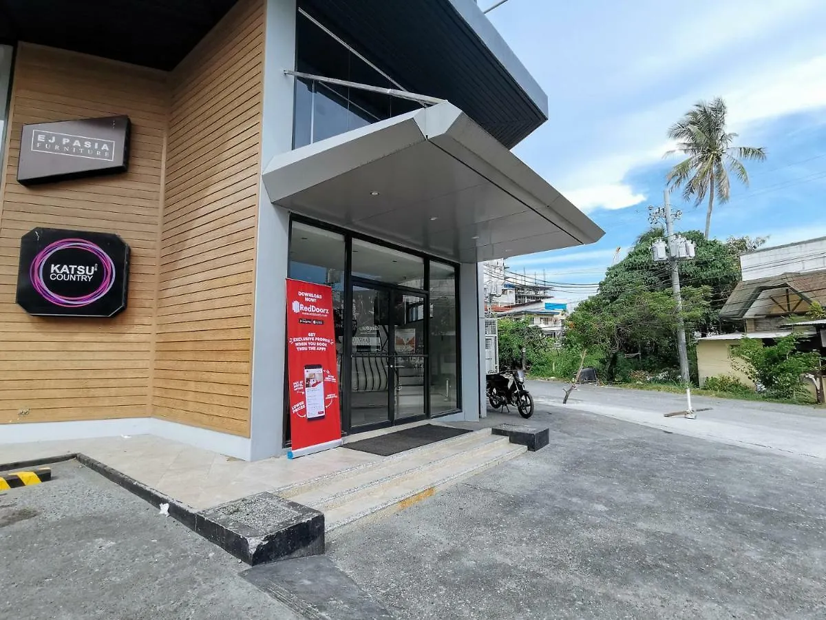 Reddoorz Plus Near Bangko Sentral Ng Pilipinas Davao 2*,  Philippines